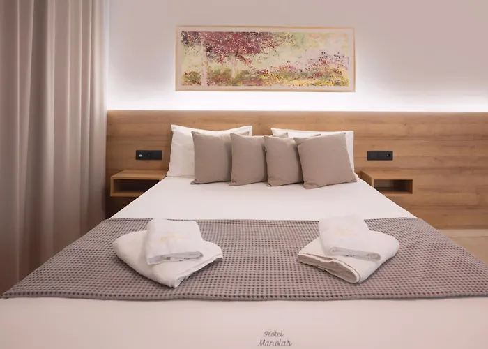 Apartahotel Manolas Neoi Poroi